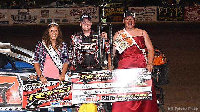 Crapser rocks Rapid Speedway for first USMTS win